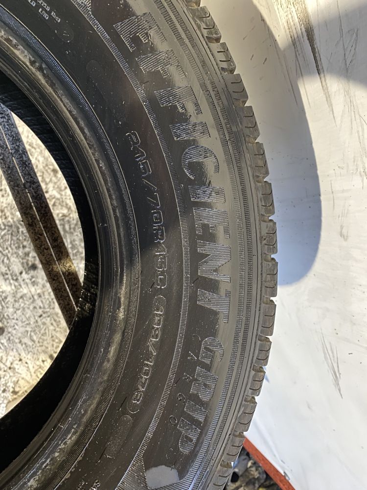 Opona pojedyncza 215/70/15 C GoodYear Efficient Grip