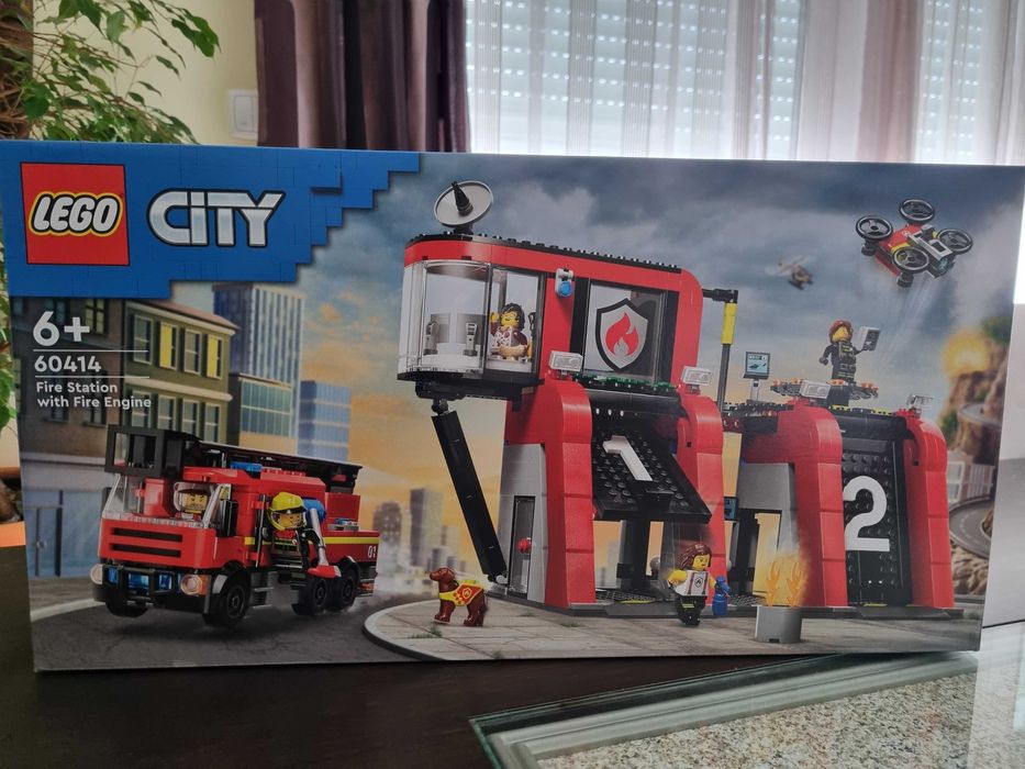 Lego 60414 - City - Quartel dos Bombeiros com Camião dos Bombeiros