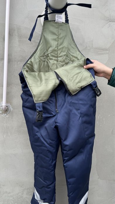 Рабочий зимний комбинезон