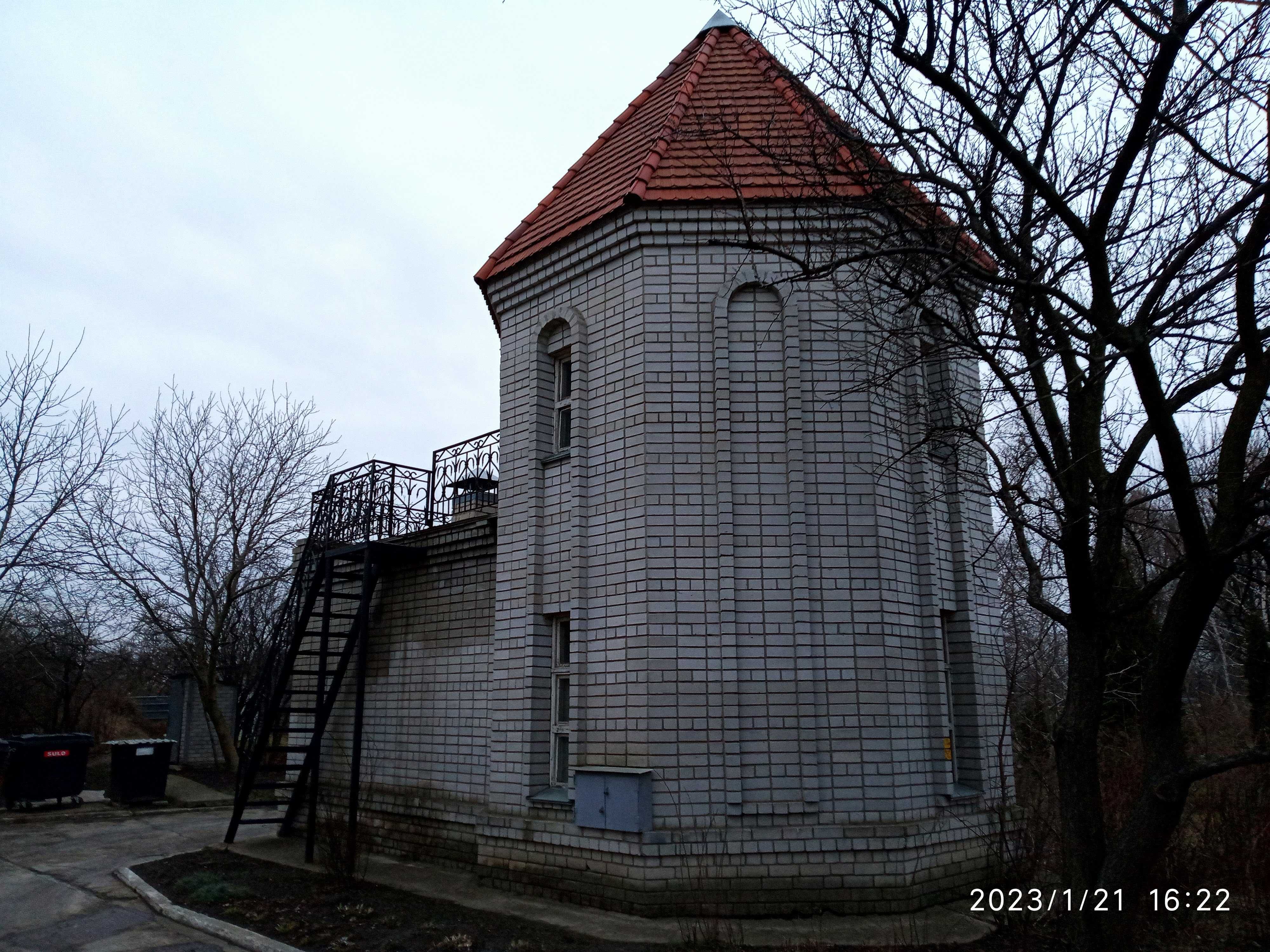 Здам в оренду /Продам/Війду в частку - приміщення вільного призначення