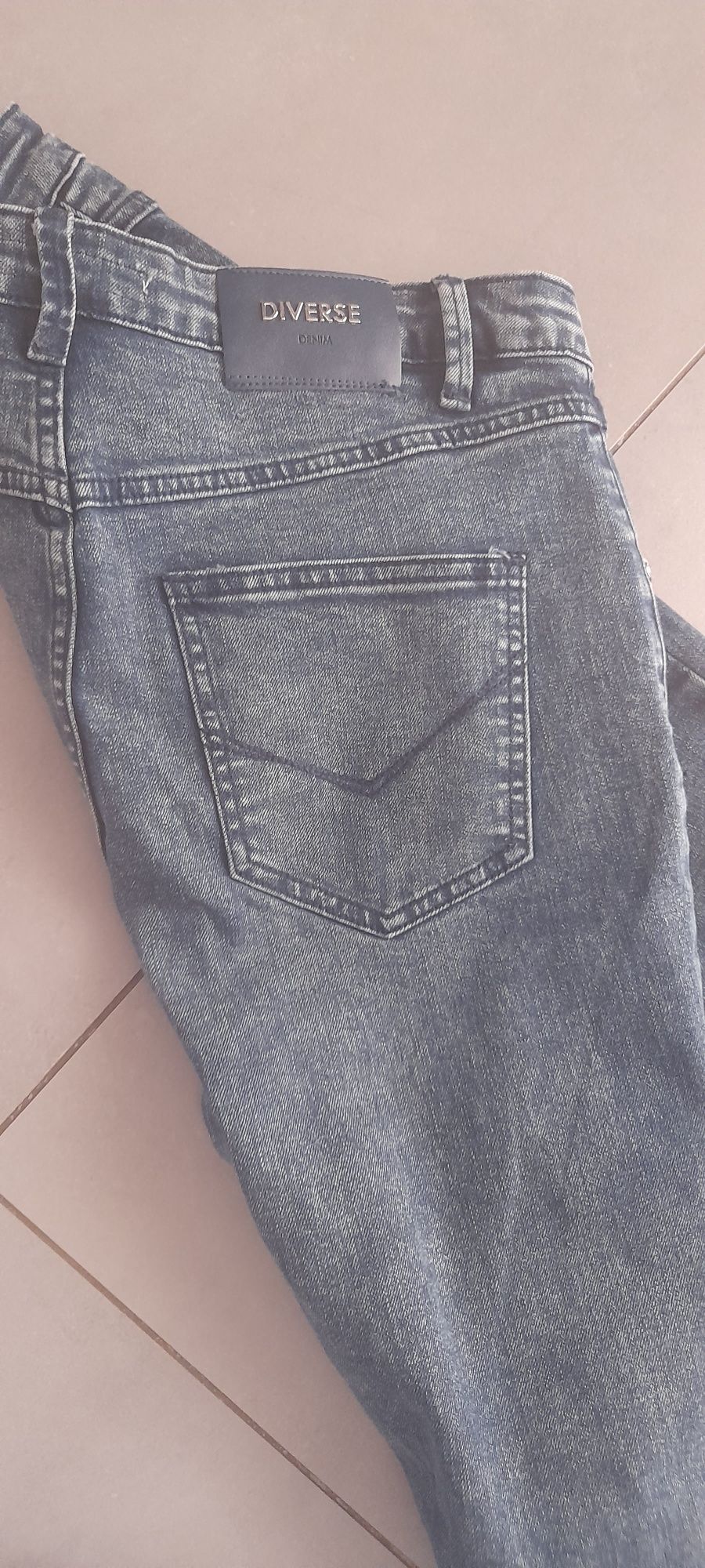 Spodnie jeansy diverse