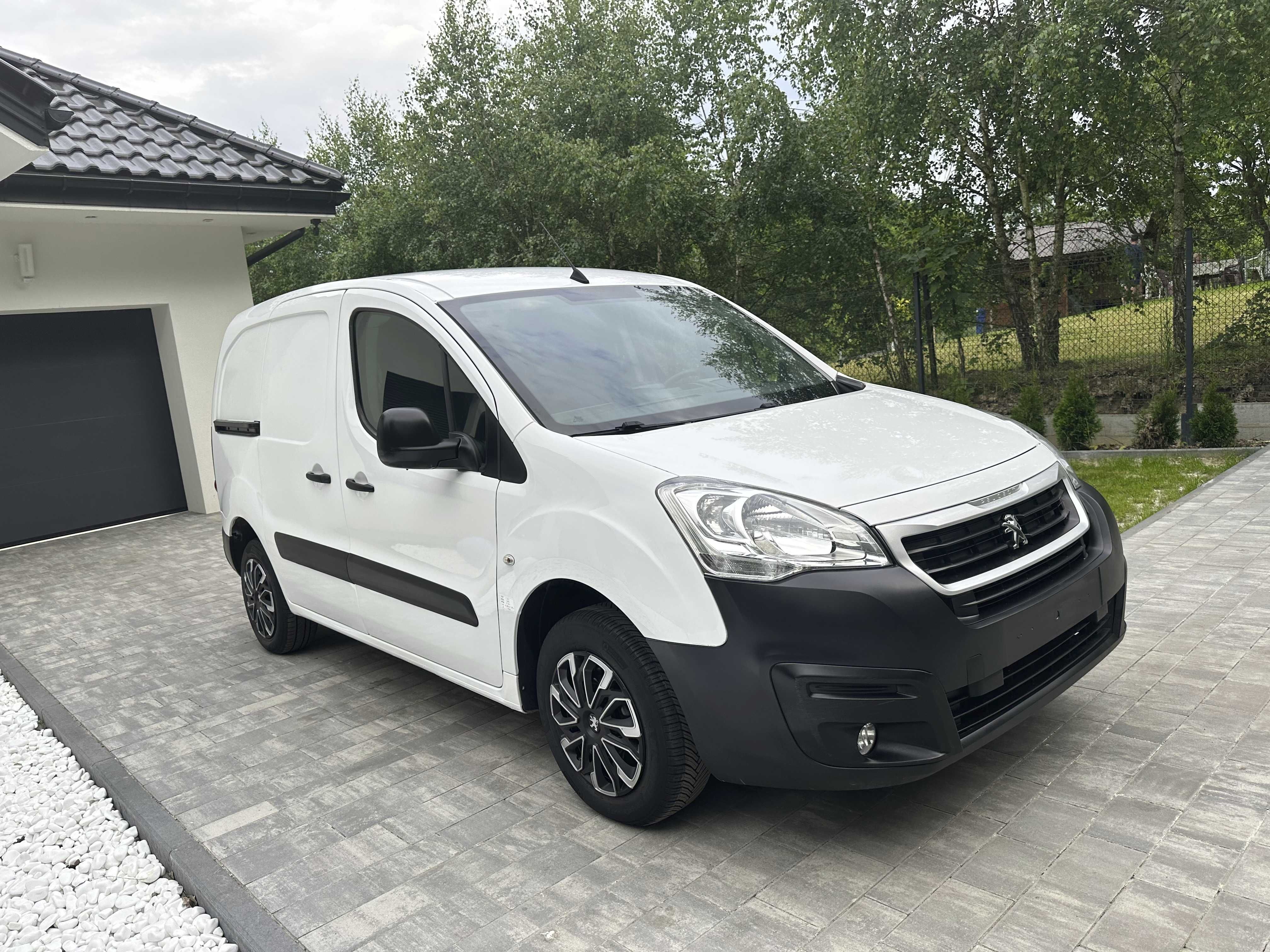 Citroen Berlingo 2015- cały na części 1.6 hdi