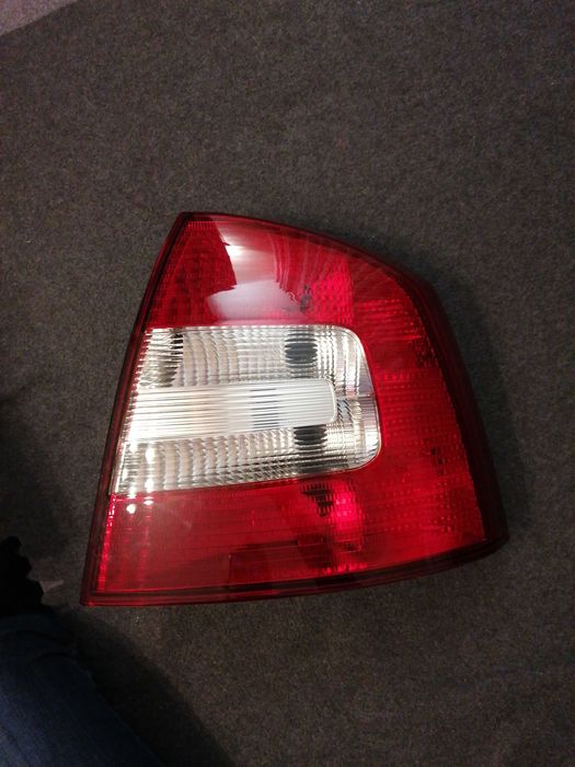 Lampa tył prawy Skoda Octavia II