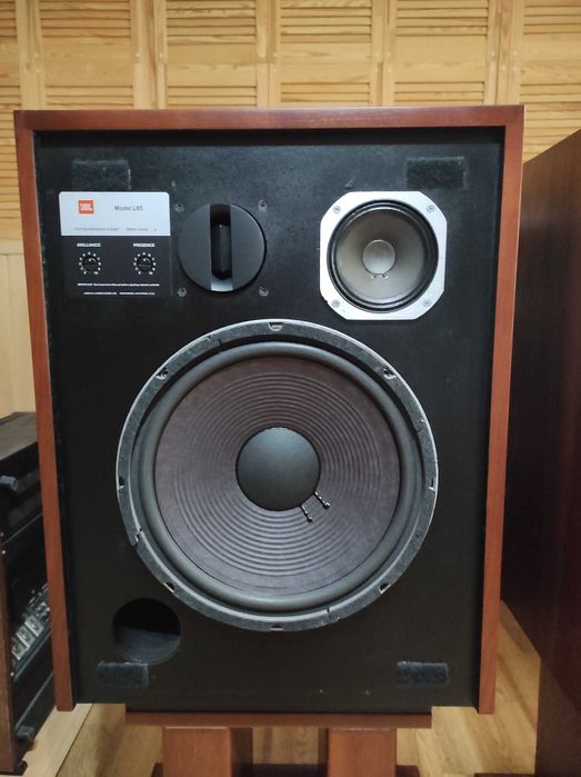 Акустическая система JBL L65