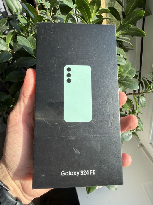 Telefon Samsung Galaxy S24 FE 5G 8GB / 256GB Mint/Miętowy