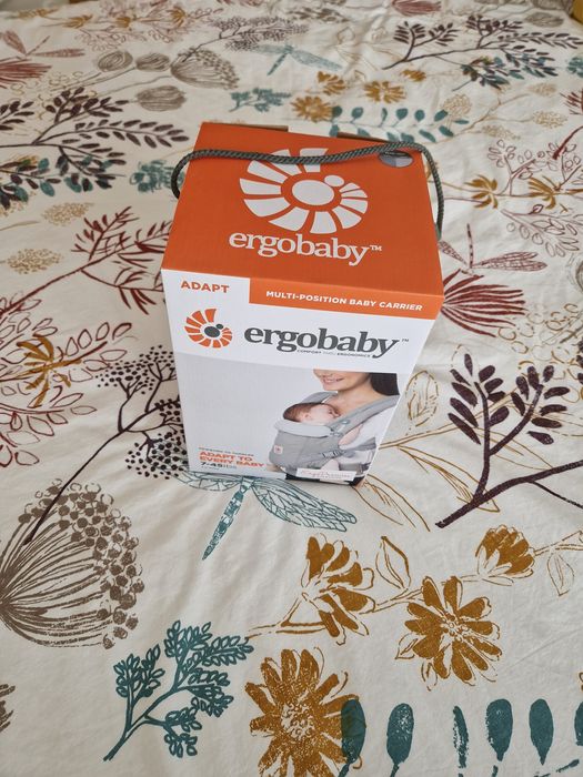 ergobaby mochila portabebés adapt malha softflex™ – cinza pérola