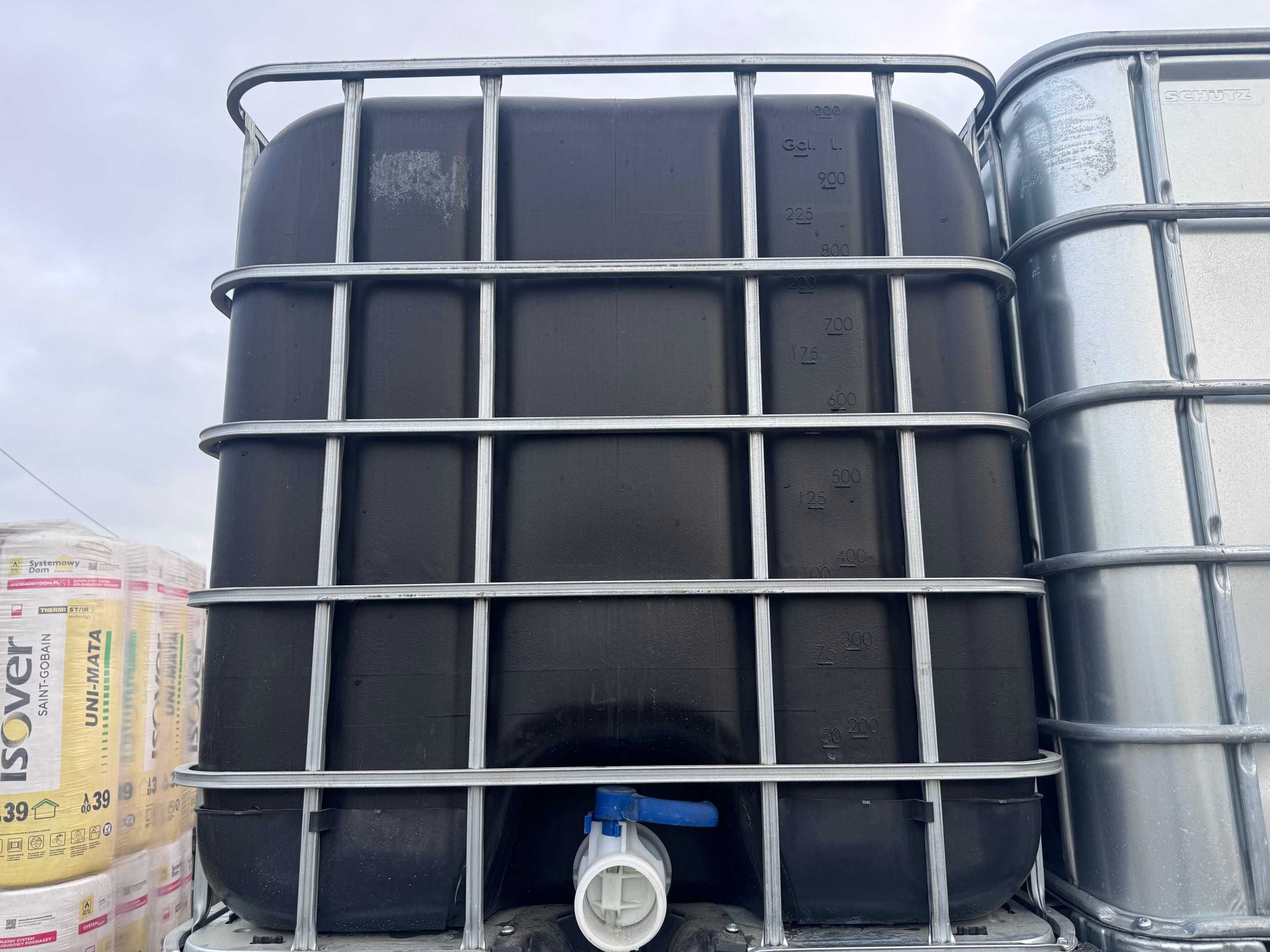 Zbiornik na deszczówkę , Mauzer , na wodę 1000L biały czarny aluminiow