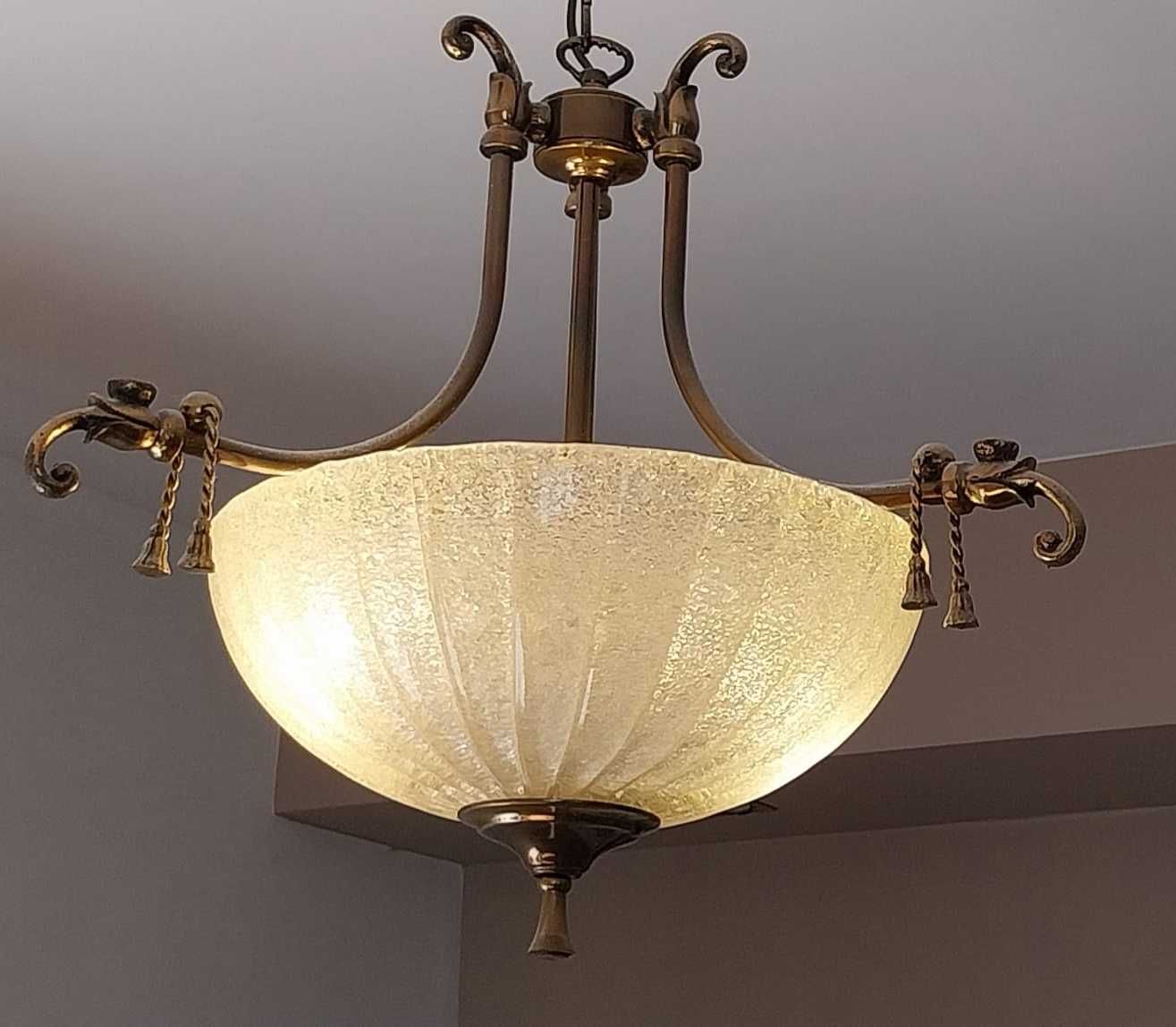 Sprzedam komplet  3 lamp, 2 wiszące plus 1 kinkiet