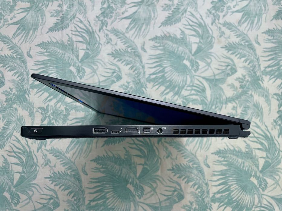 Portátil MSI GS63 Stealth 8RE de 15,6"