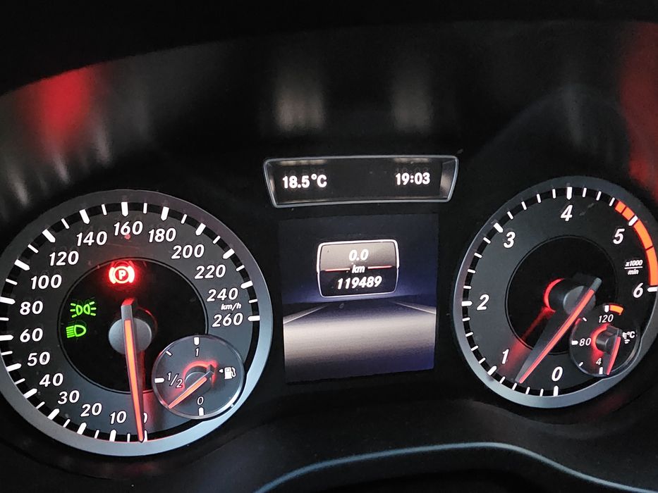 Vendo Mercedes Benz A200 CDI AMG