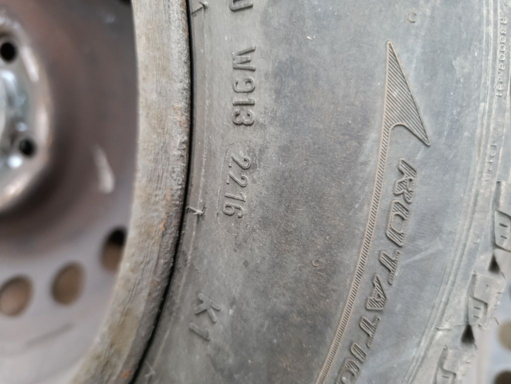 Pirelli Cinturato Winter 195/65/15 2016 rok