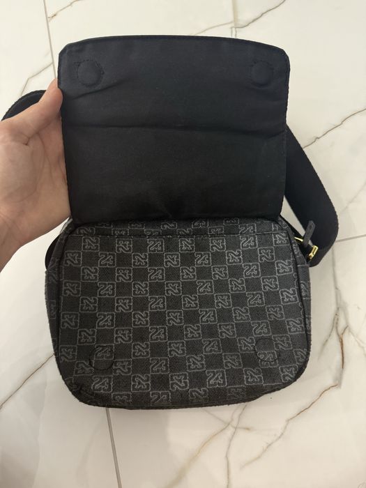 Сумка через плече Jordan