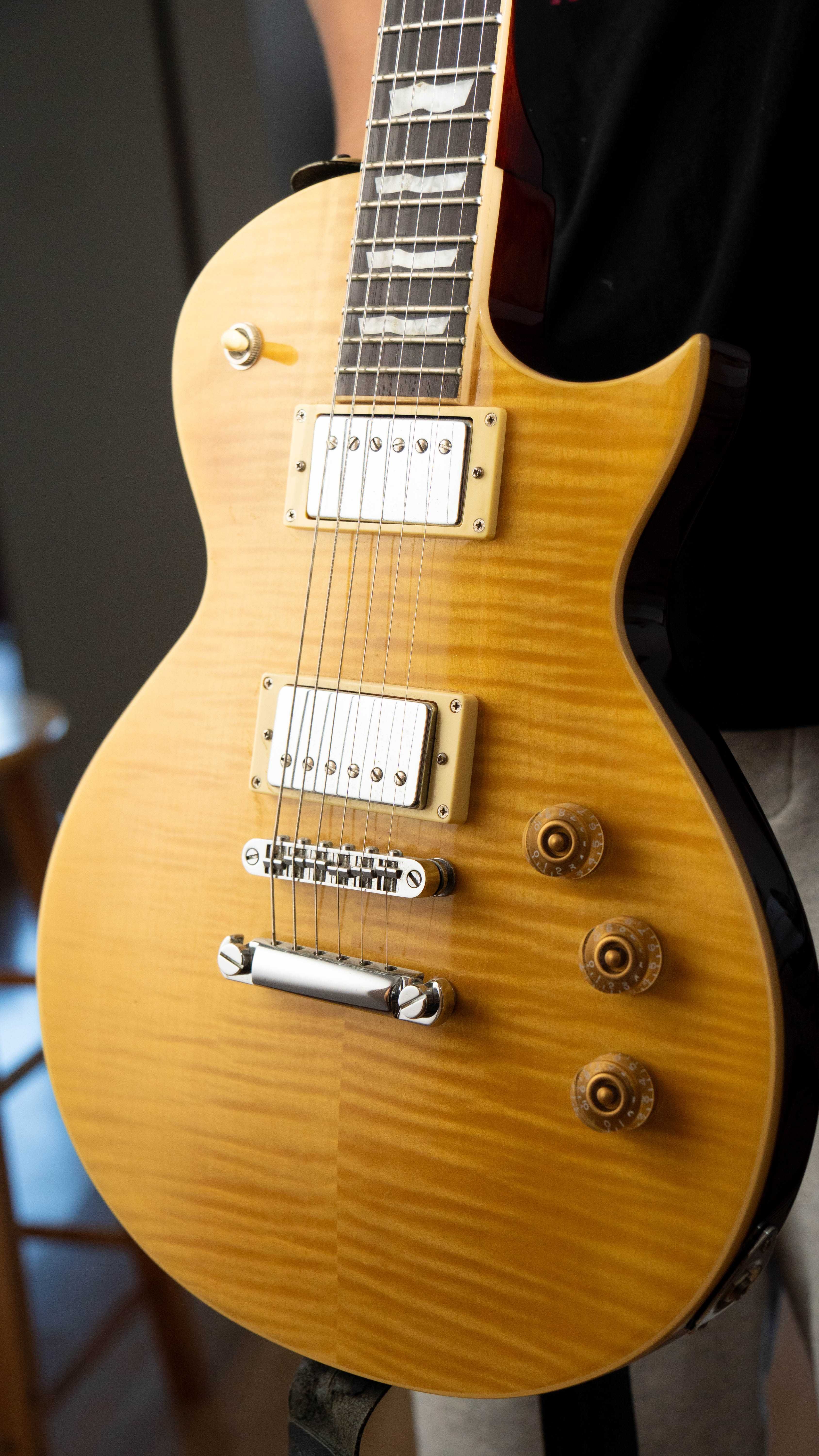 Guitarra ESP LTD EC-256 - Em bom estado