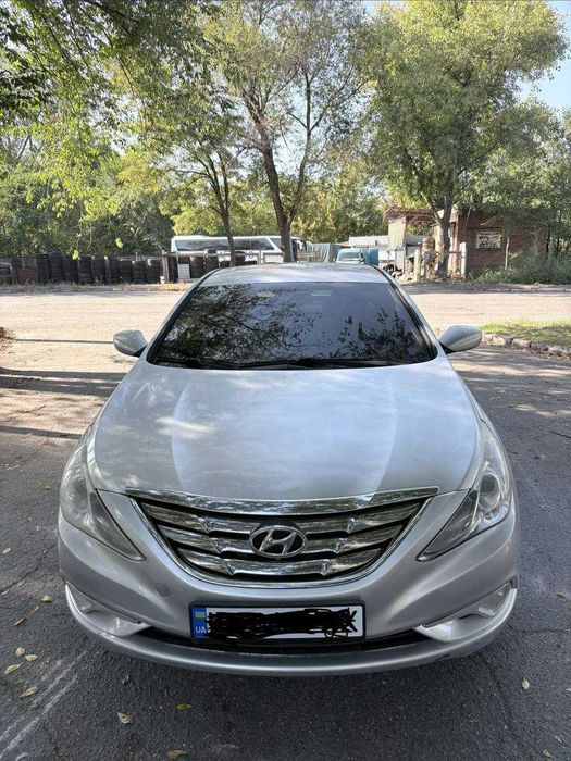 Продам Hyundai Sonata