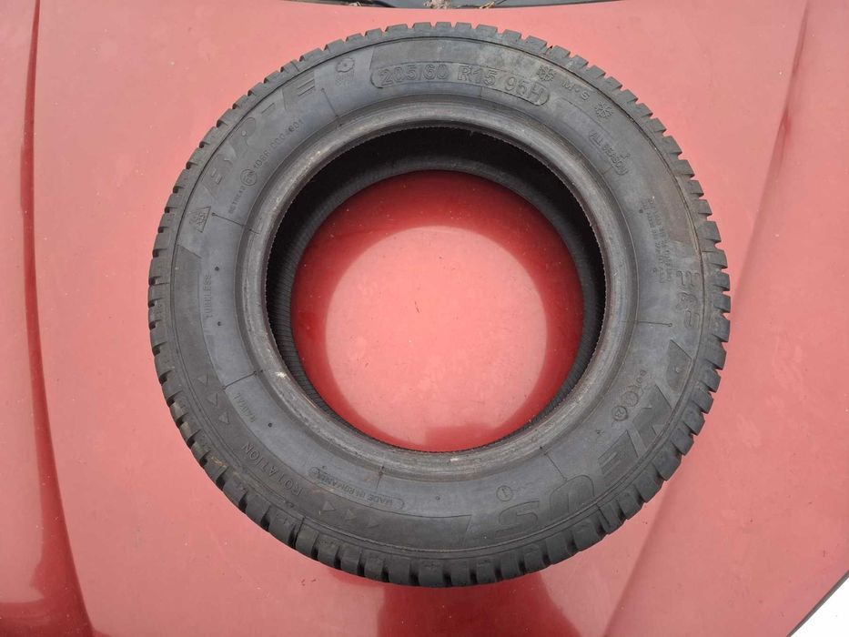 Зимняя резина пара 205/60 R15 B&P Pneus BPE 95H