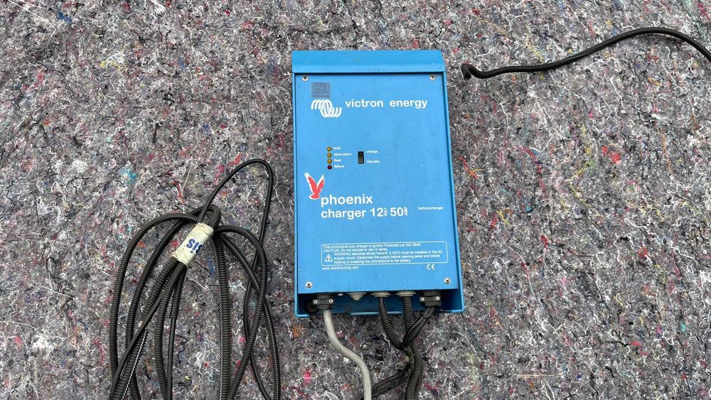 Victron Energy Phoenix Smart 12/50 Ładowarka akumulatorów kamper yacht