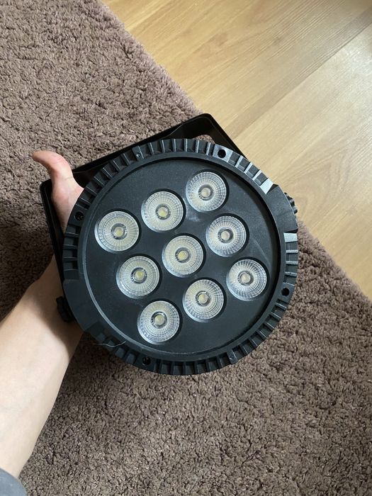 Głowy ruchome Light4me /gotowy zestaw oświetleniowy