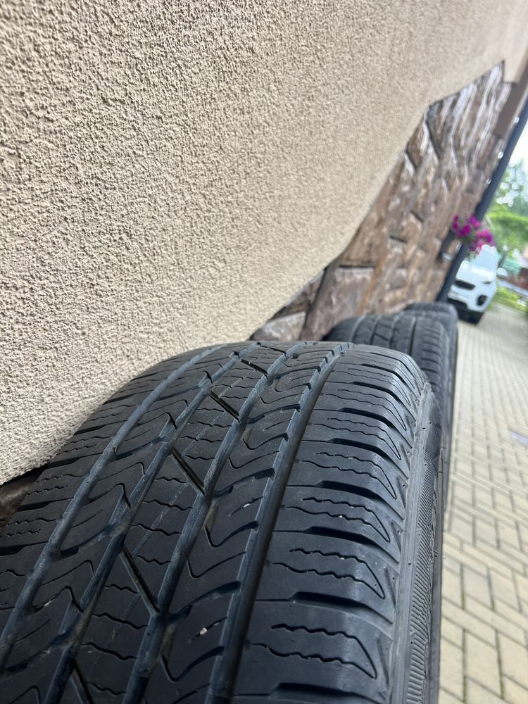 Sprzedam alufelgi wraz z oponami z Toyoty Lamd Cruiser