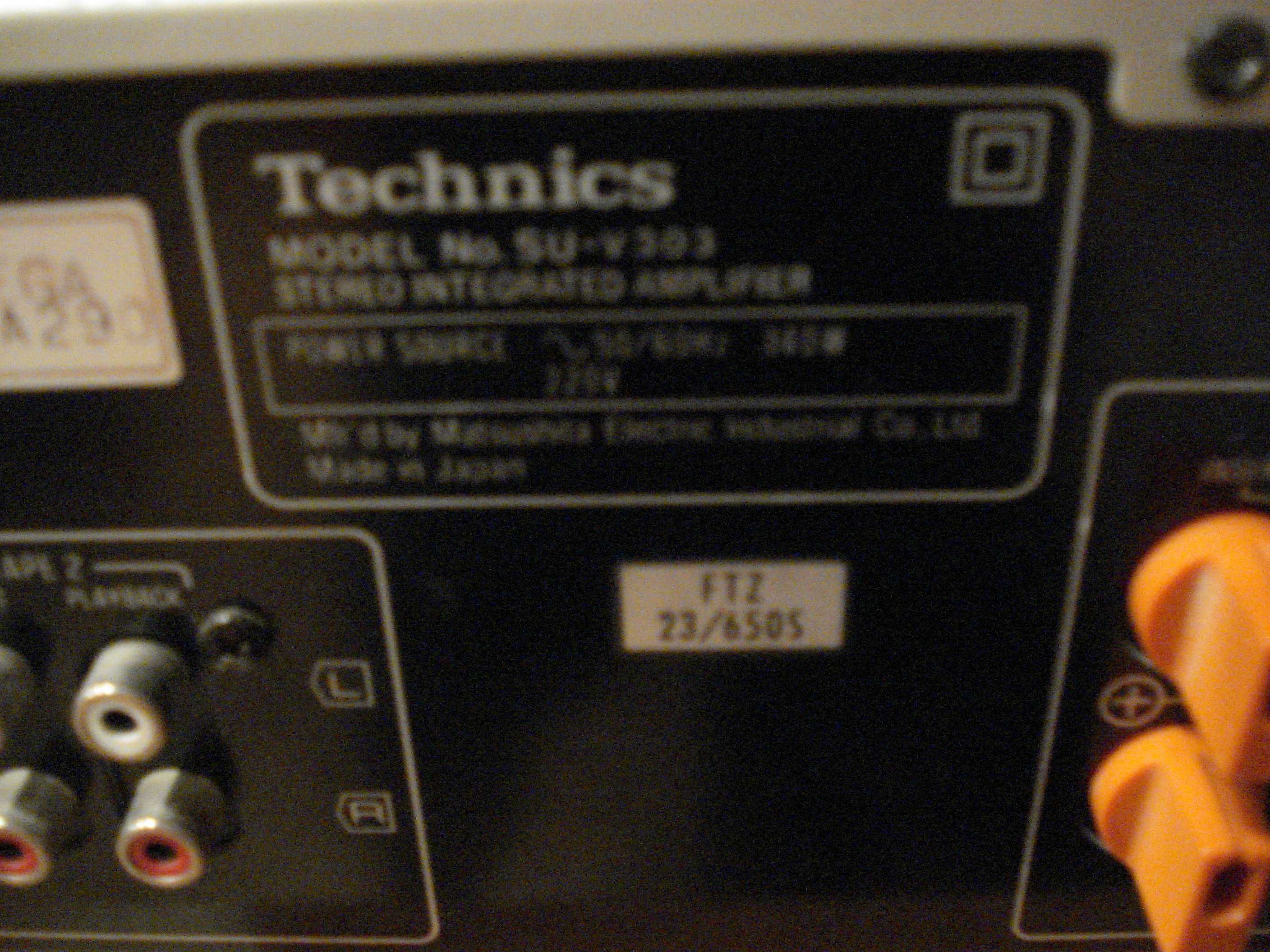 Wzmacniacz Technics SU V303
