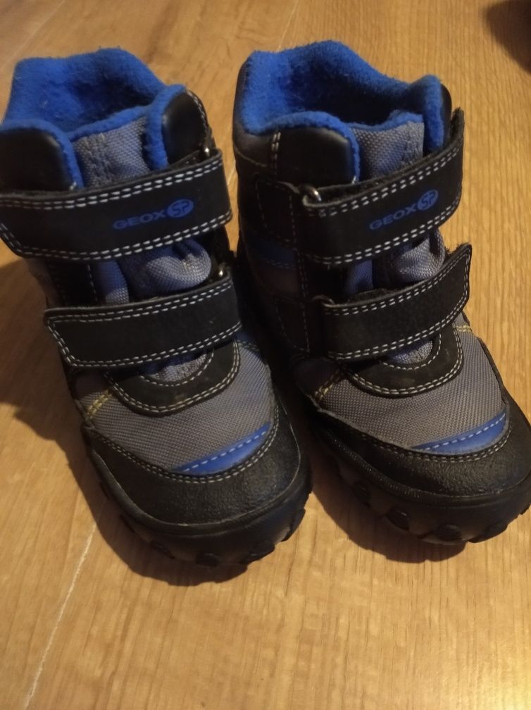 Buty zimowe Geox rozmiar 25