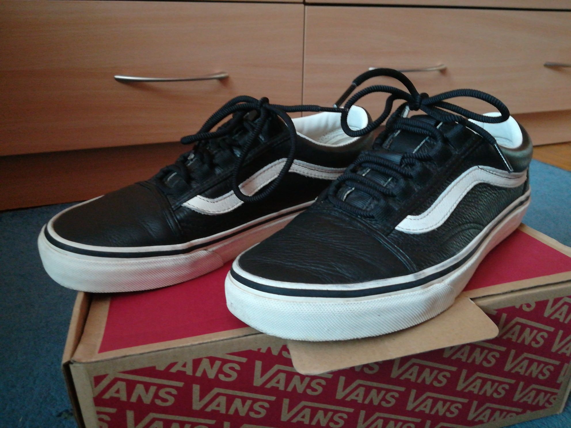 Skórzane Vans Old Skool Ghillie r. 38.5