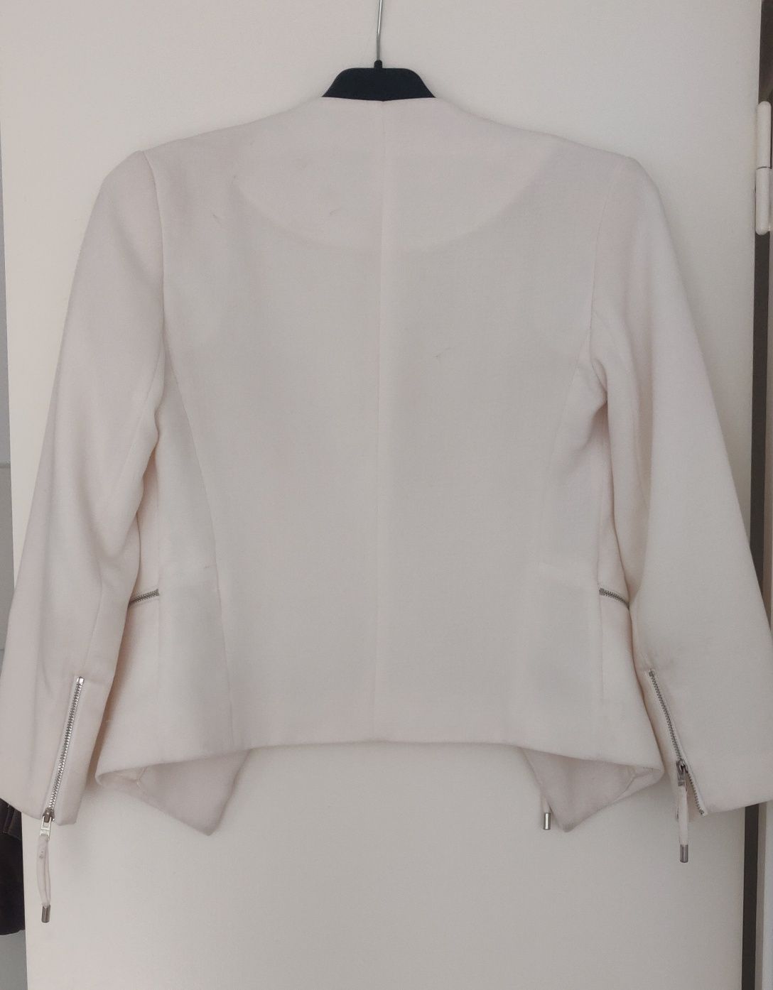 Blazer Branco Bershka XS