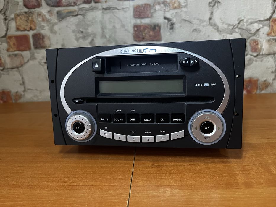 Магнитола Grundig cl2200