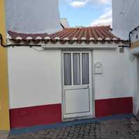 Arrendamento Casa T2 - Vila de Fronteira (Portalegre)