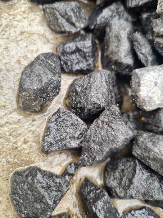 czarny diabaz, kamień ozdobny, kruszywo Szwecja, hurt