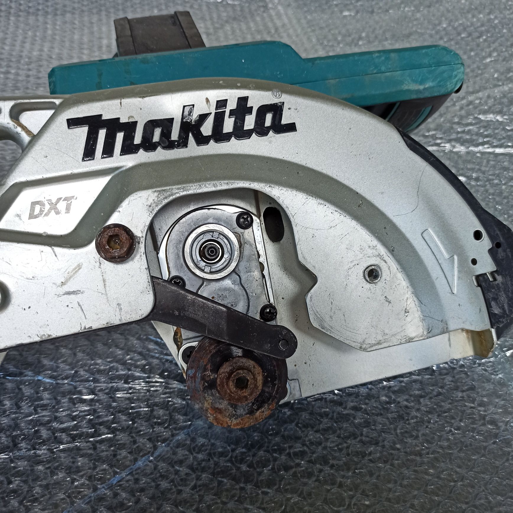 SILNIK SPRAWNY 100% Piła ukośnica z posuwem MAKITA LS1019 LS1019L