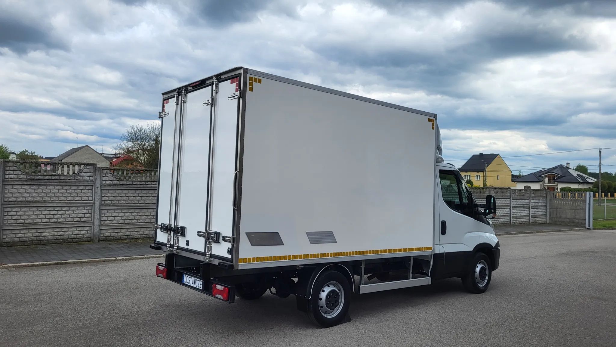 Iveco Daily  35s120/chłodnia/izoterma/kontener /Jak NOWA Krajowy Renault Master