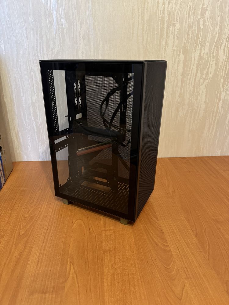 Mini-ITX SFF корпус SSUPD Meshilicious