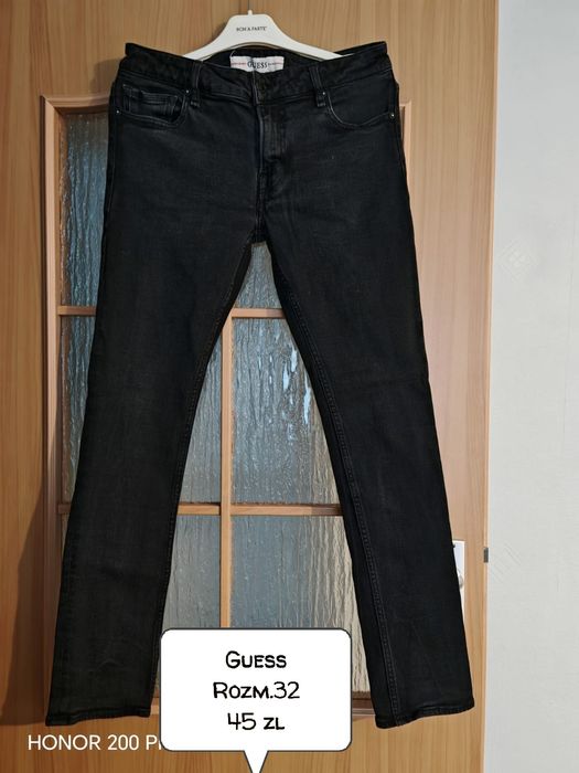 Spodnie guess . .