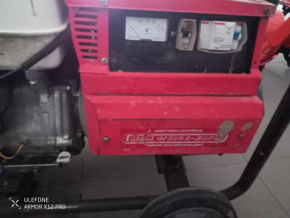 Vendo geradores usados