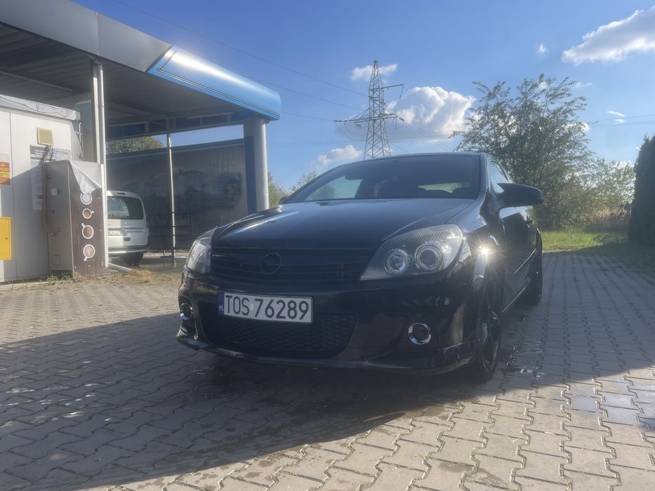 Opel Astra H GTC