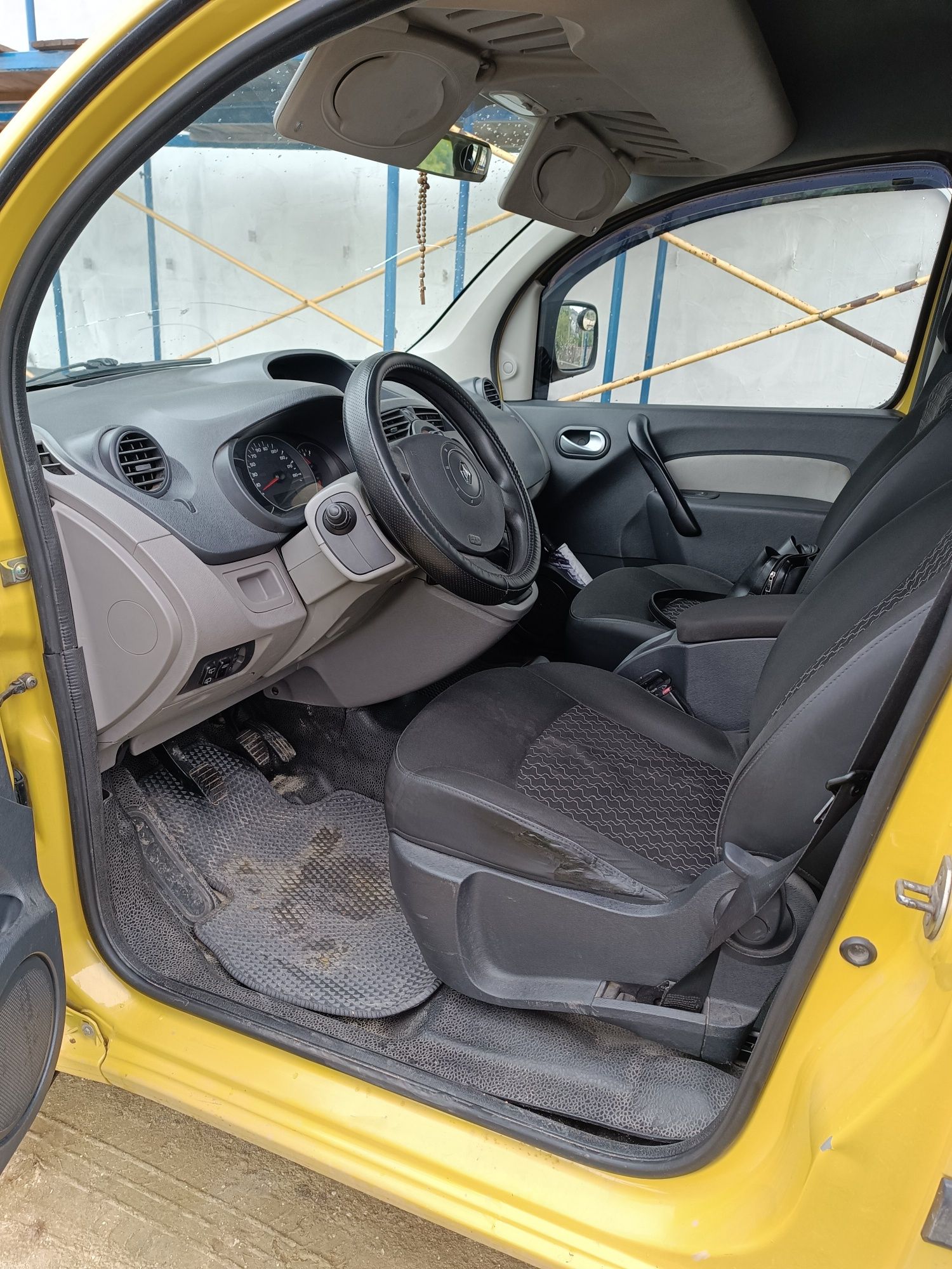 Renault Kengo 2009 року