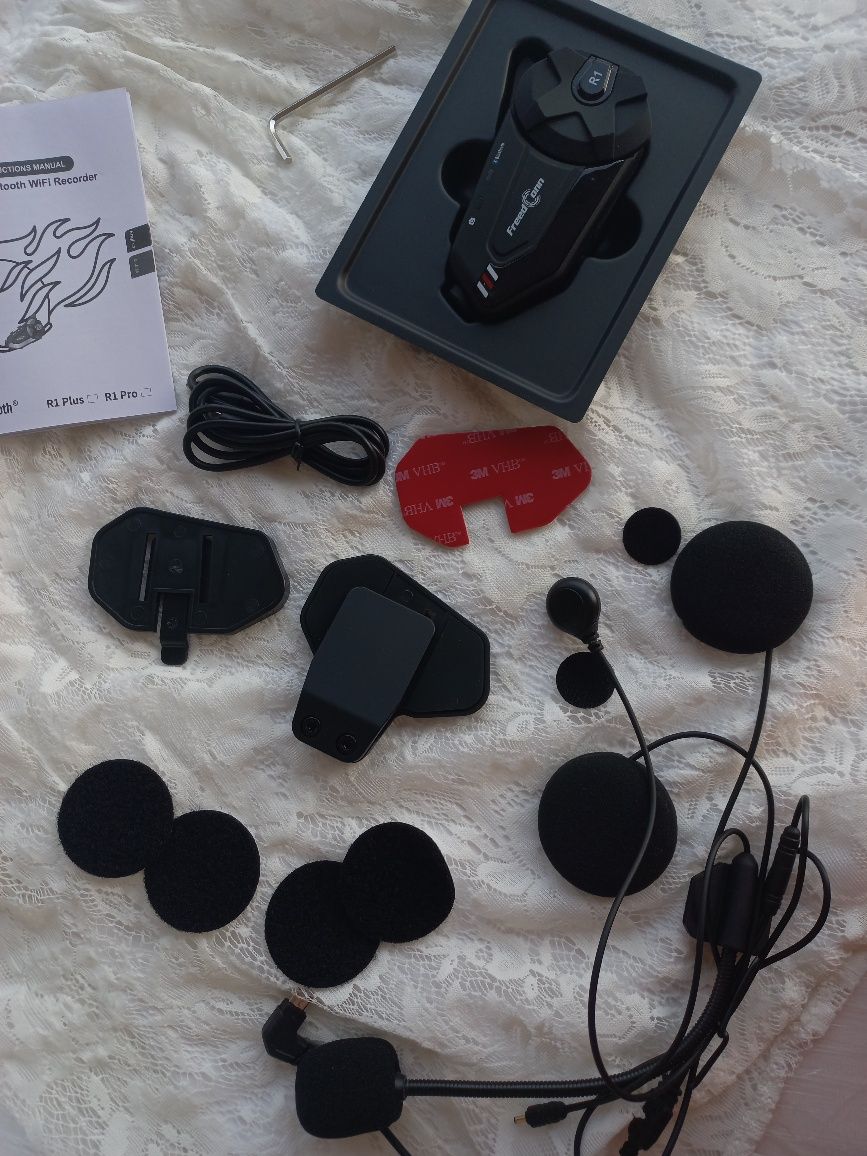 Мотогарнітура Freedconn R1-PLUS Motorcycle Blutooth Intercom *нова