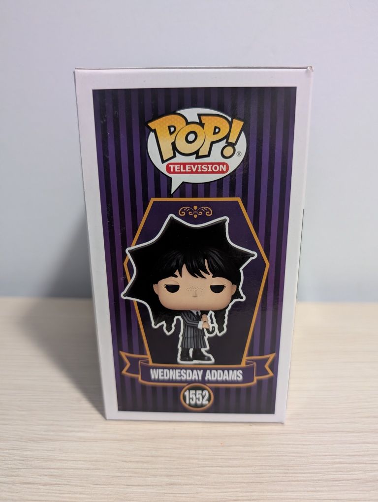 Funko pop Wednesday Addams 1552 exclusive umbrella parasol figurka
