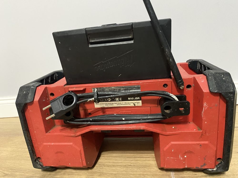 Milwaukee Radio M18 JSR