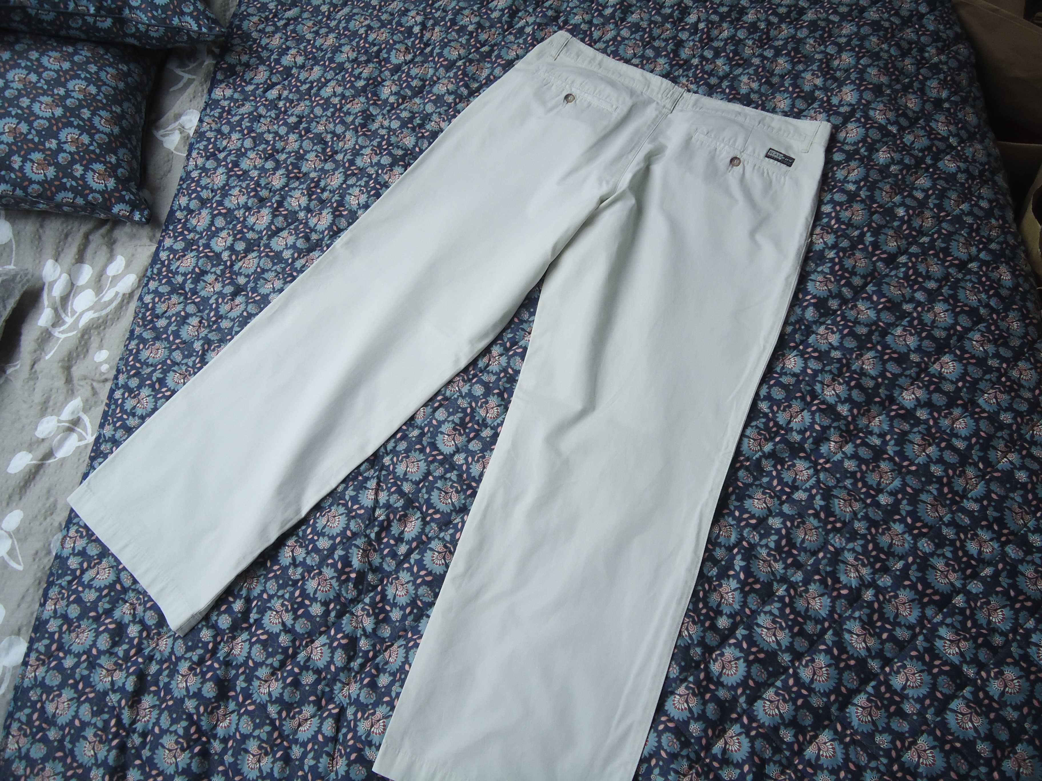 Jasne męskie eleganckie spodnie Slax XL pas 50cm