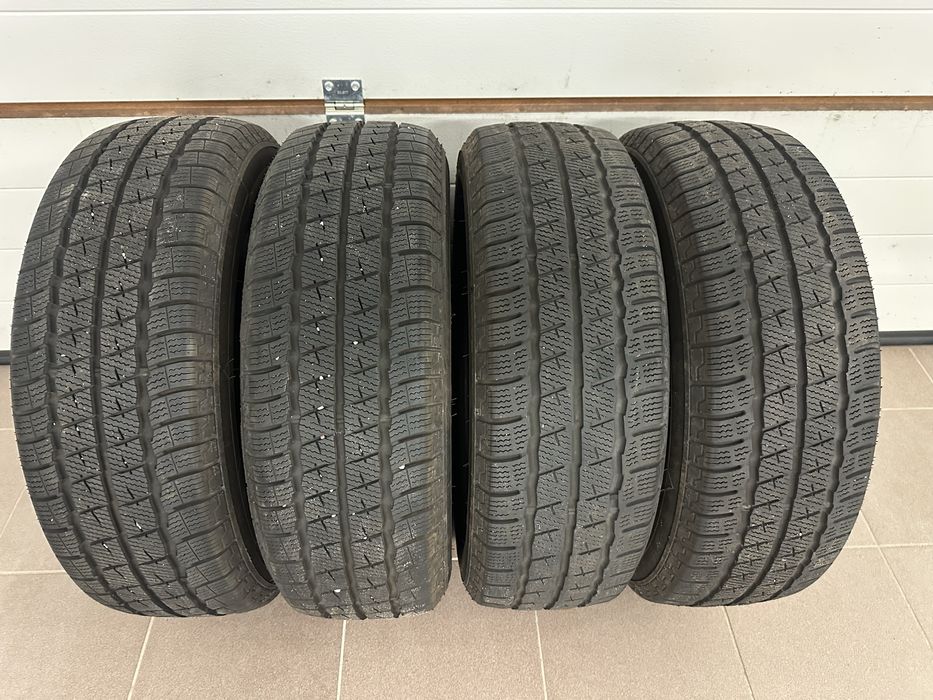 215/65r16C Opony całoroczne zimowe