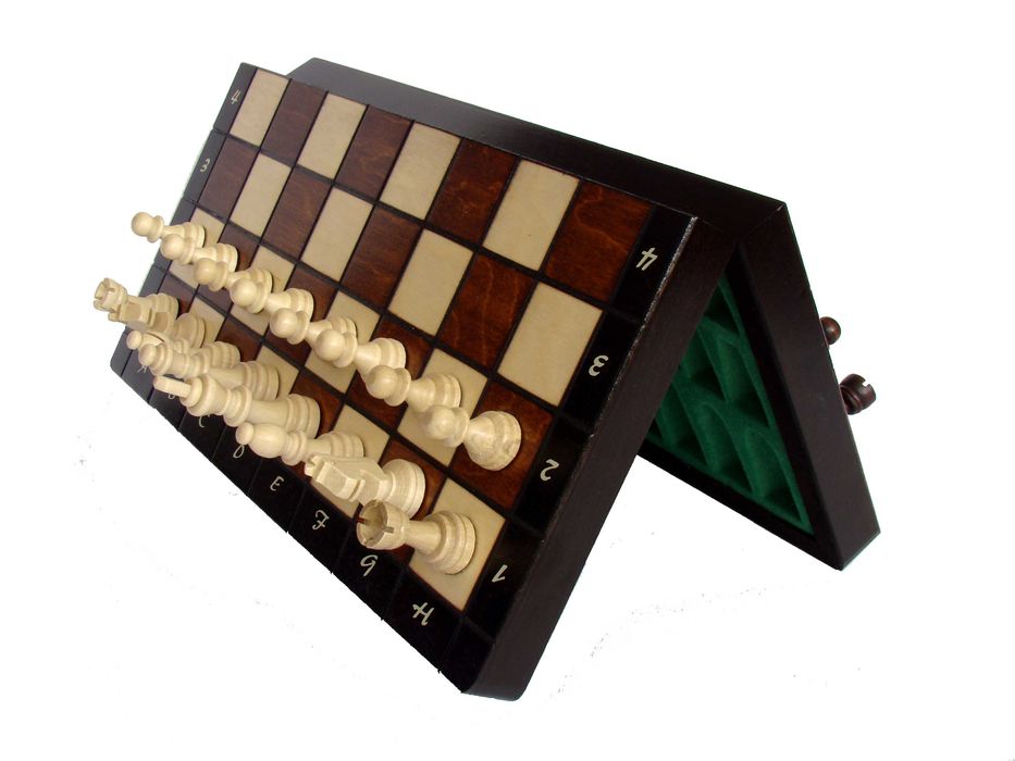 gra szachy MAGNETYCZNE drewniane POLSKI WYRÓB / nr 140