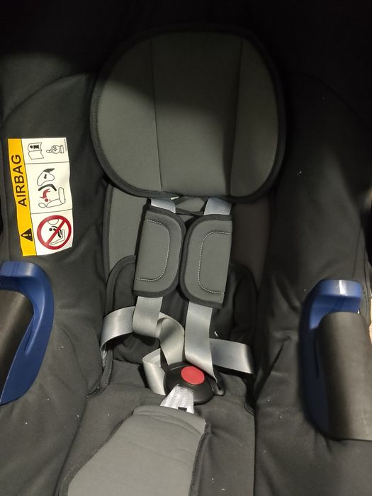 Fotelik , baza plus wkładka dla niemowlaka