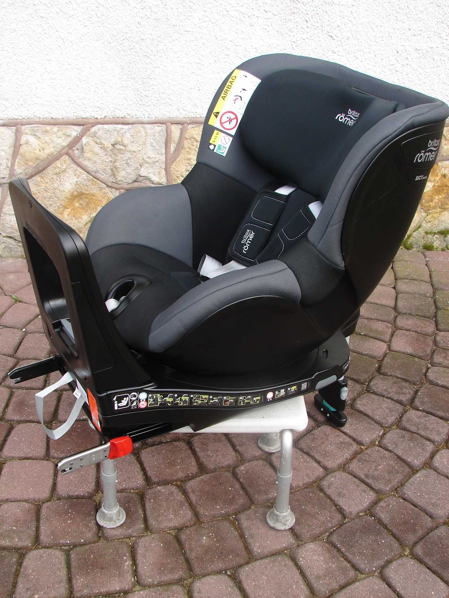 Britax Romer Dualfix M I-Size Fotelik Samochodowy 0-18kg RWF