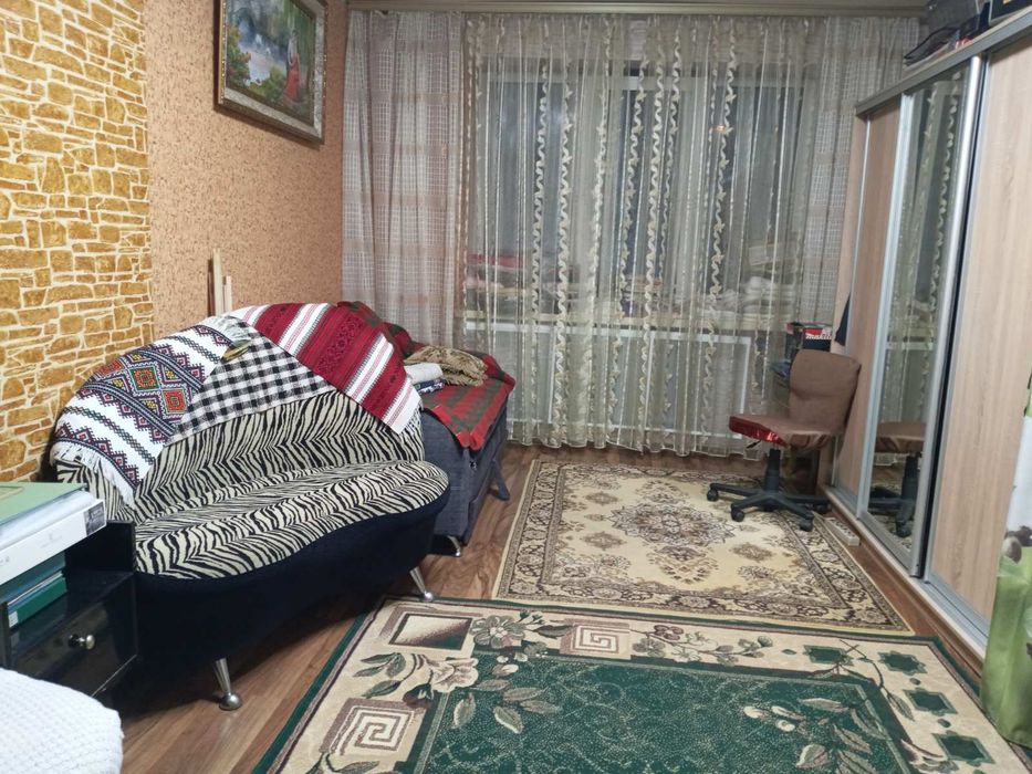 Здається кімната