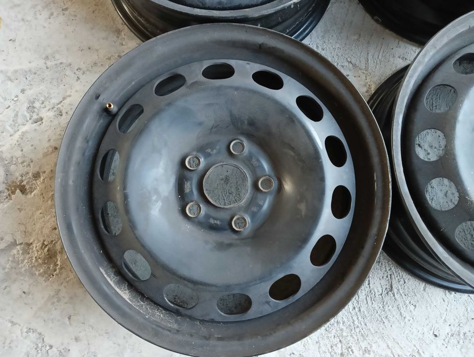 felgi stalowe 5x112 r16 6Jx16h2 et48 ładne audi vw seat skoda