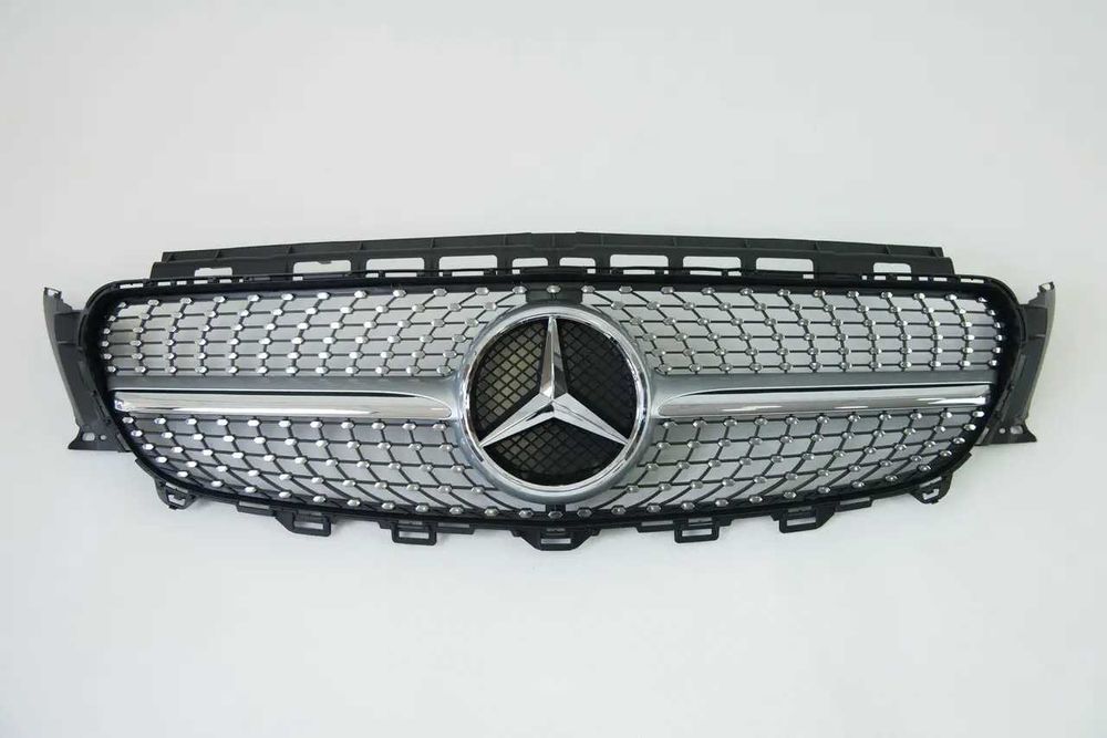 Решетка радиатора mercedes E W213 16-20г.Диамант ( серая ) БЕЗ КАМЕРЫ