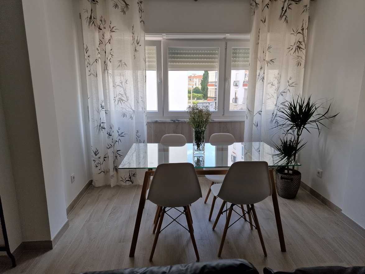 T2 na Parede (Carcavelos) remodelado