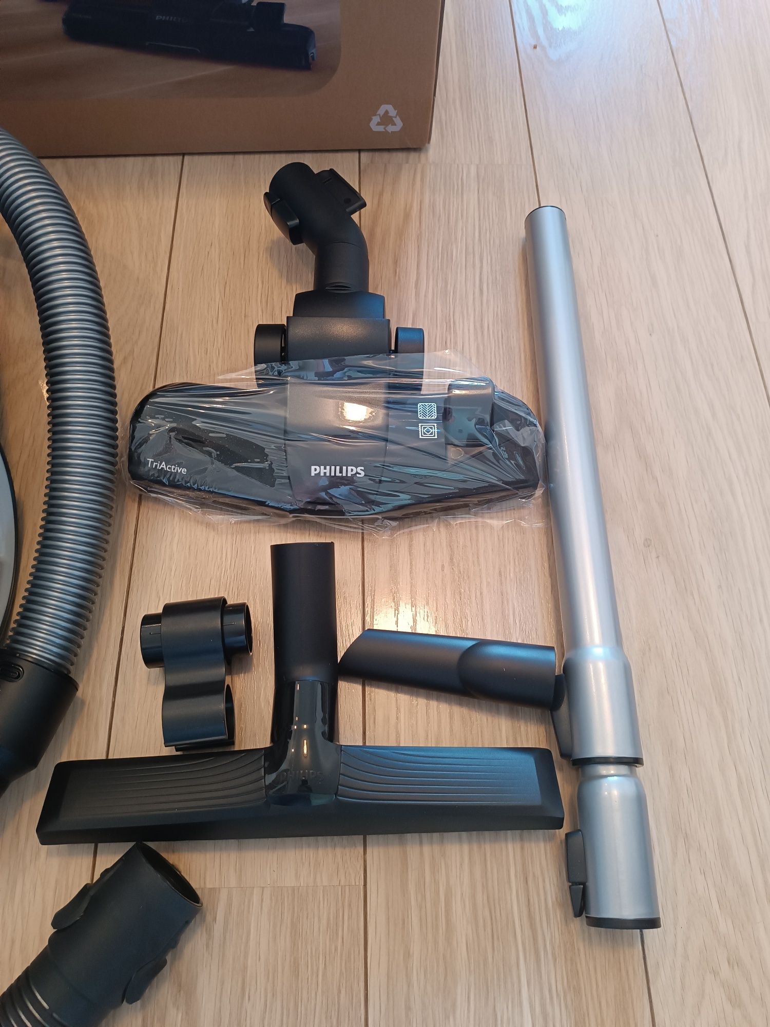 "  Odkurzacz bezworkowy Philips PowerPro Seria 3000 FC9333/09