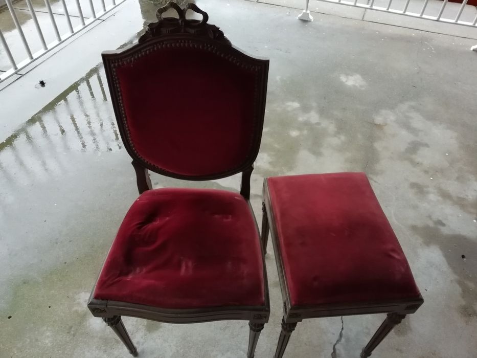 Vários tipos de cadeiras